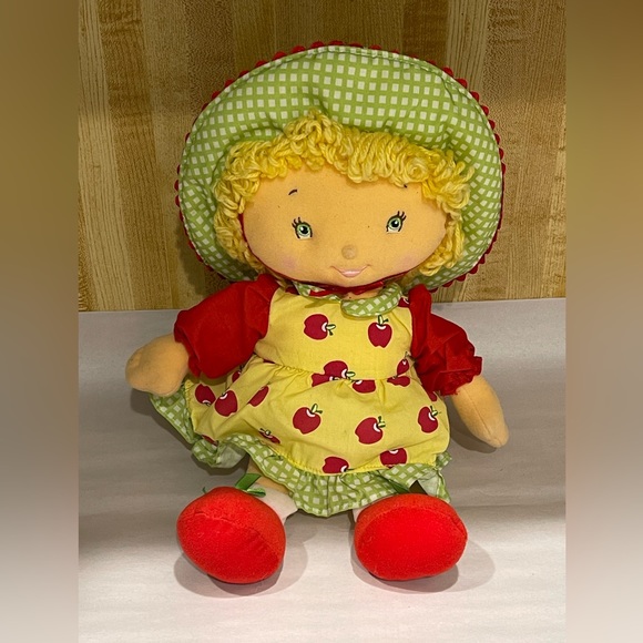 Other - Apple Dumplin Talking Plush Doll (2003 Strawberry Shortcake Bandai)